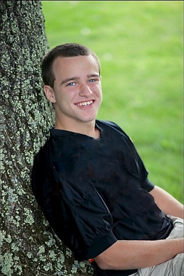 02_CodyFinal_33 BLACK SHIRT2