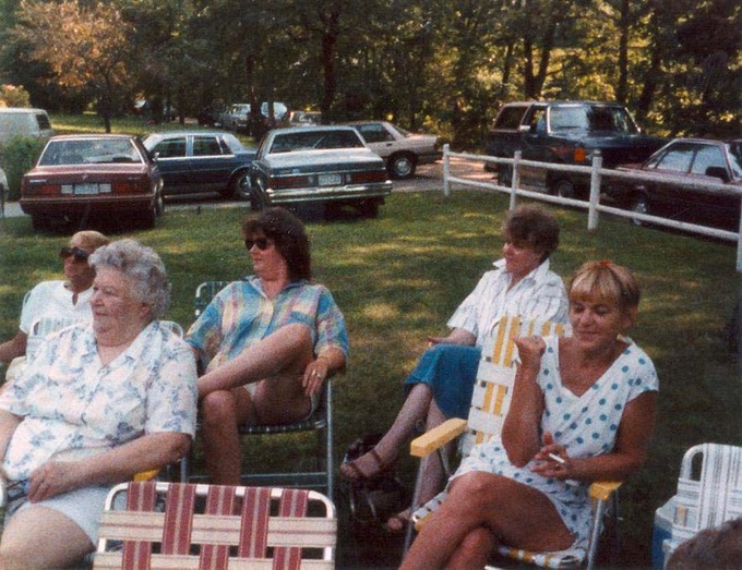 Picture600-19-32 1988